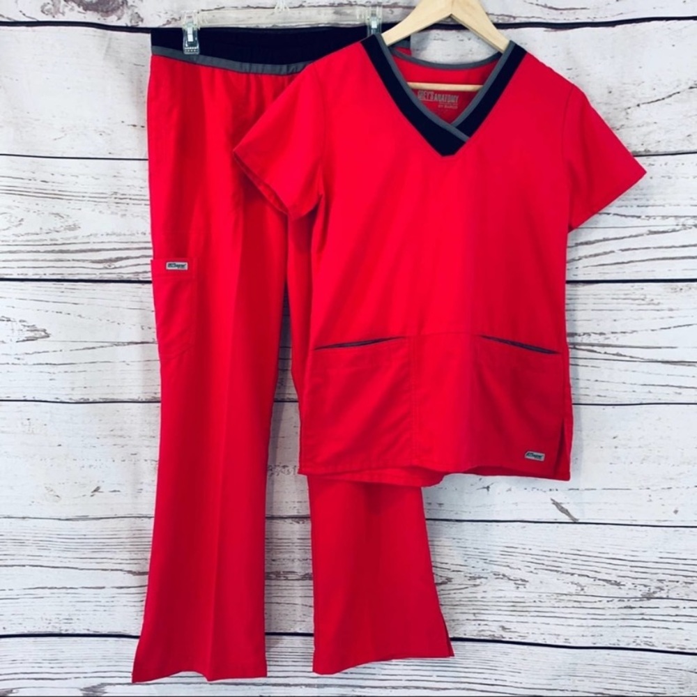 Grey’s Anatomy Barco Hot Pink Scrubs - Small